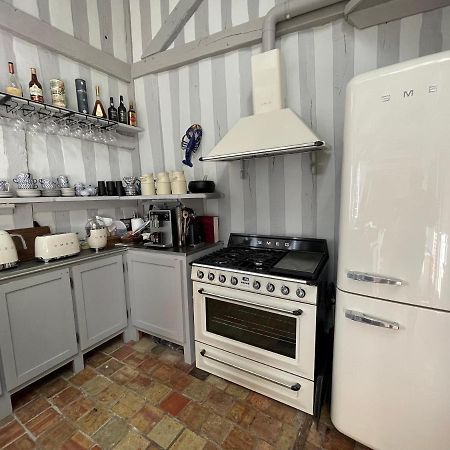 Le Loft Du Homard Bleu : Entre Ciel Et Mer Honfleur Exterior foto
