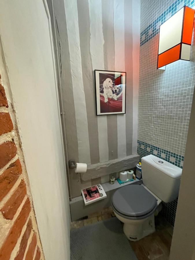Le Loft Du Homard Bleu : Entre Ciel Et Mer Honfleur Exterior foto